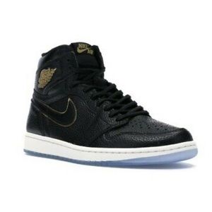 Nike Air Jordan 1 Retro High OG Sneakers